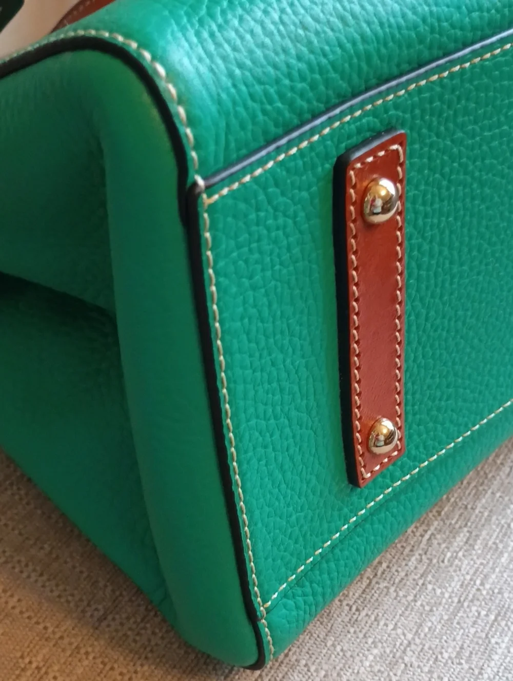 Dooney & Bourke excellent comes